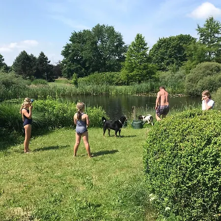 Familienhaus Holiday home Trebel
